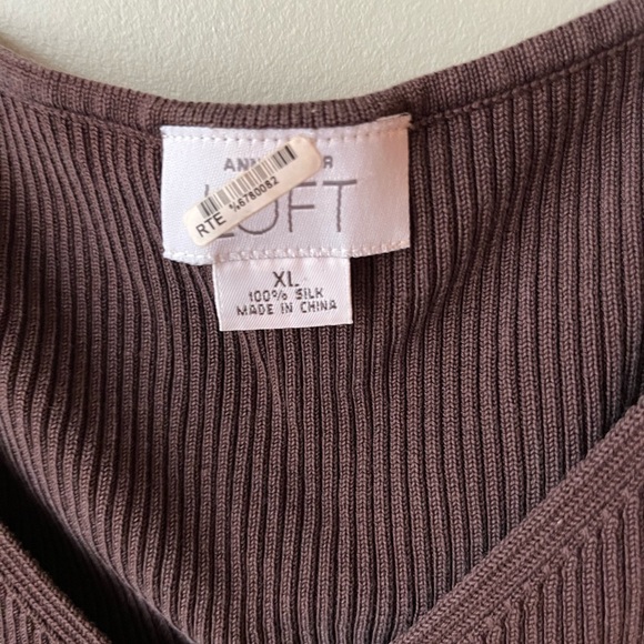 Y2K Loft 100% Silk Knit Ribbed Brown Sleeveless Ribbed Top - Picture 2 of 4